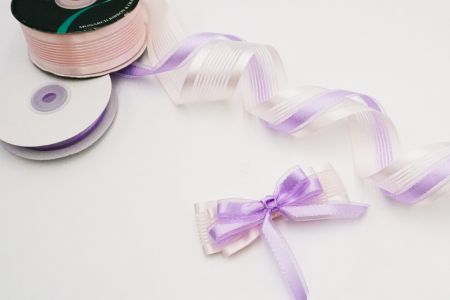 Romantyczny różowo-fioletowy zestaw przezroczystych wstążek